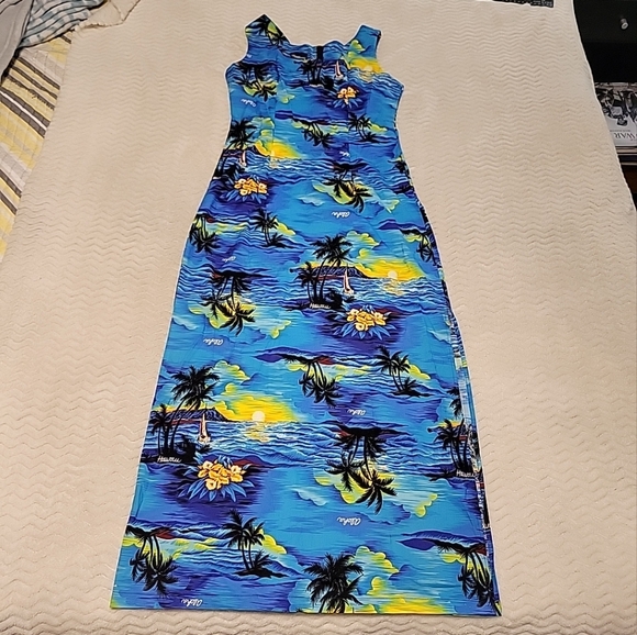 Vintage Royal Creations Dress Women's Size M Maxi Floral Hawaiian Luau Vacation - Picture 1 of 11